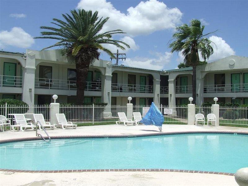 Americas Best Value Inn Beaumont Exterior photo