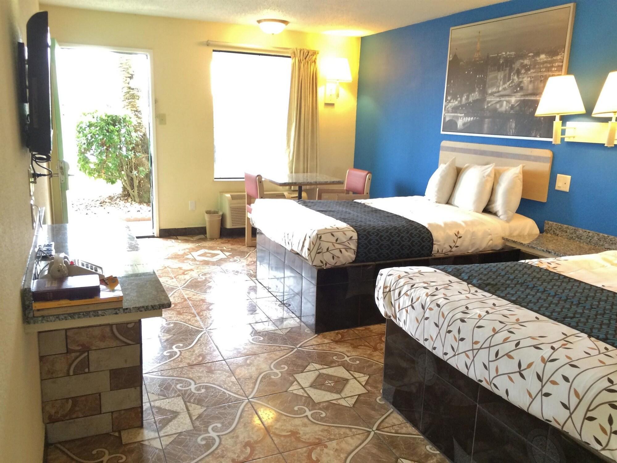 Americas Best Value Inn Beaumont Exterior photo